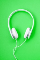 casque - podcast - audio - vert