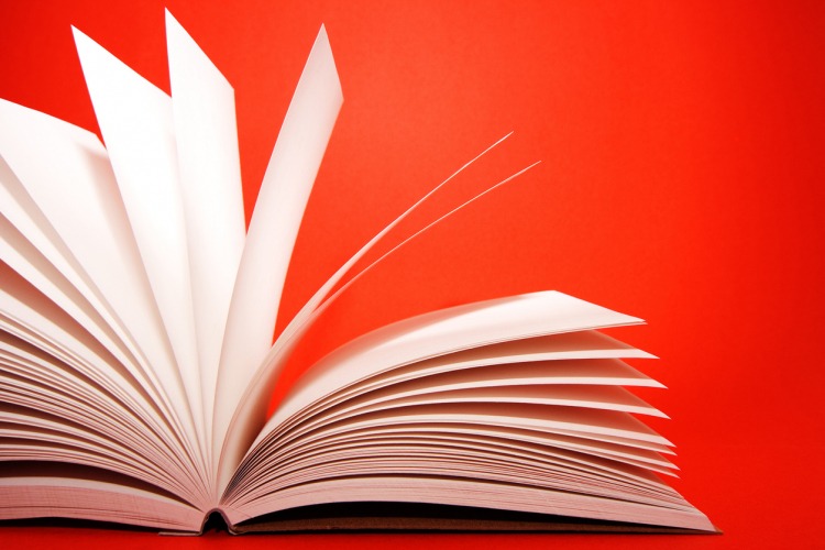 Livres CNL-iStock-182667509